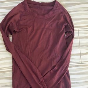 Gently worn lulu top